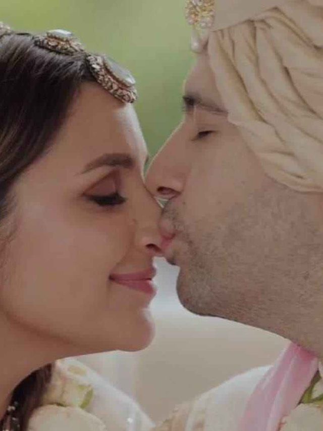 परिणिति-राघव की शादी की इनसाइड तस्वीरें